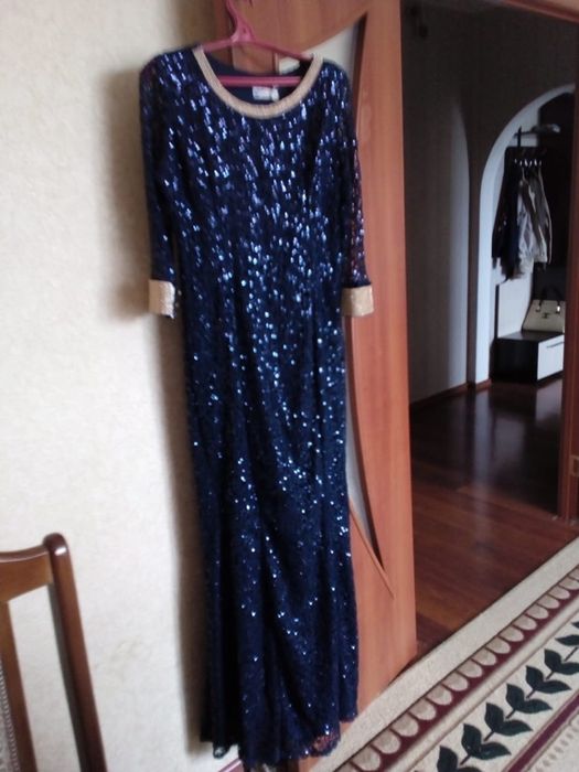 Распродажа красивых вечерних платьев