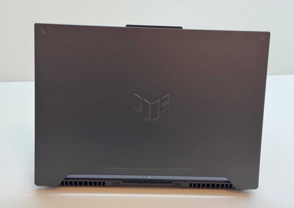 ASUS Tuf Gaming A15 — Ryzen 7-8845HS / RTX4060 8GB / 16GB RAM