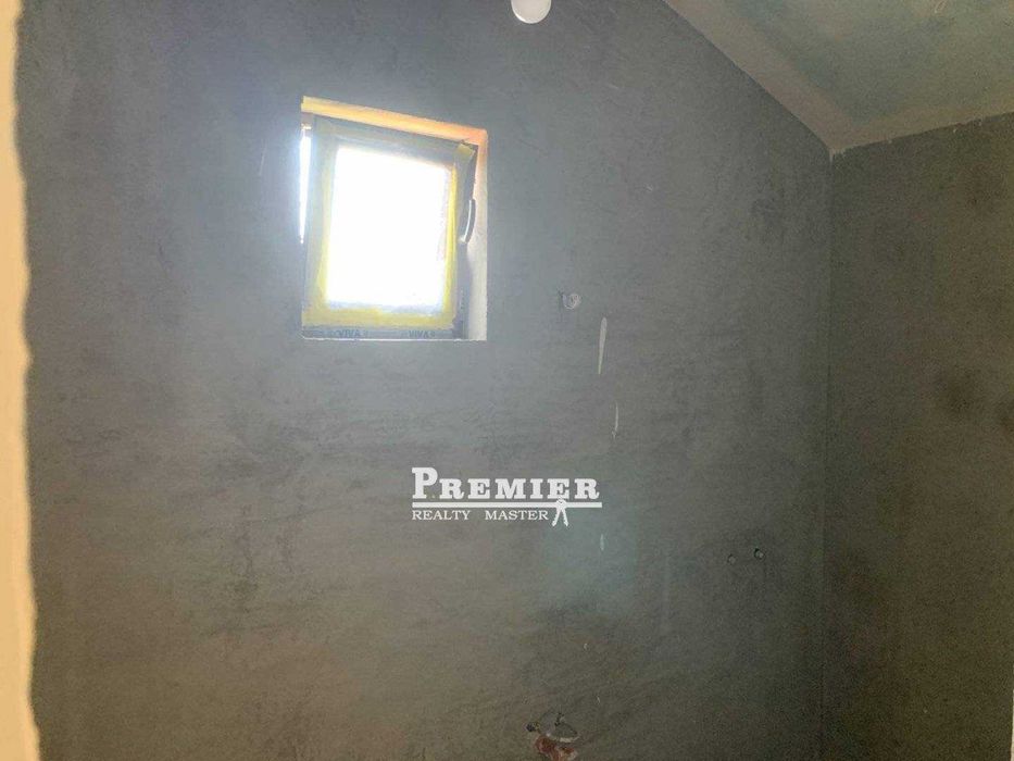 Продава се Къща в к.к. Слънчев бряг - 170 кв.м за 1636 €/кв.м - Снимка #13