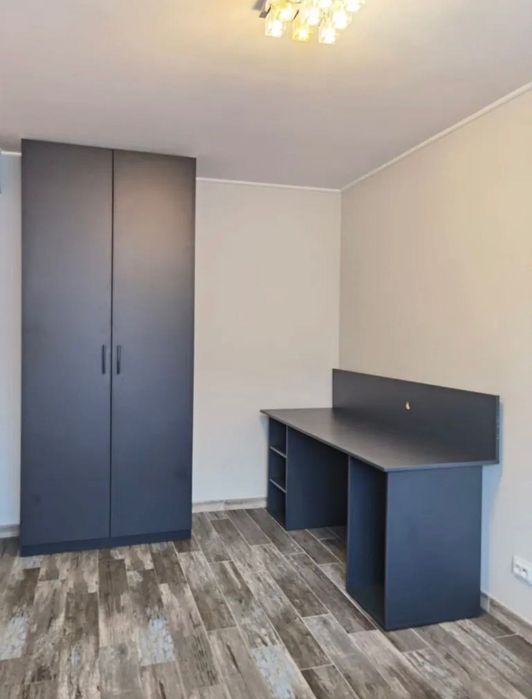 Vând Mobilier Cameră Tineret