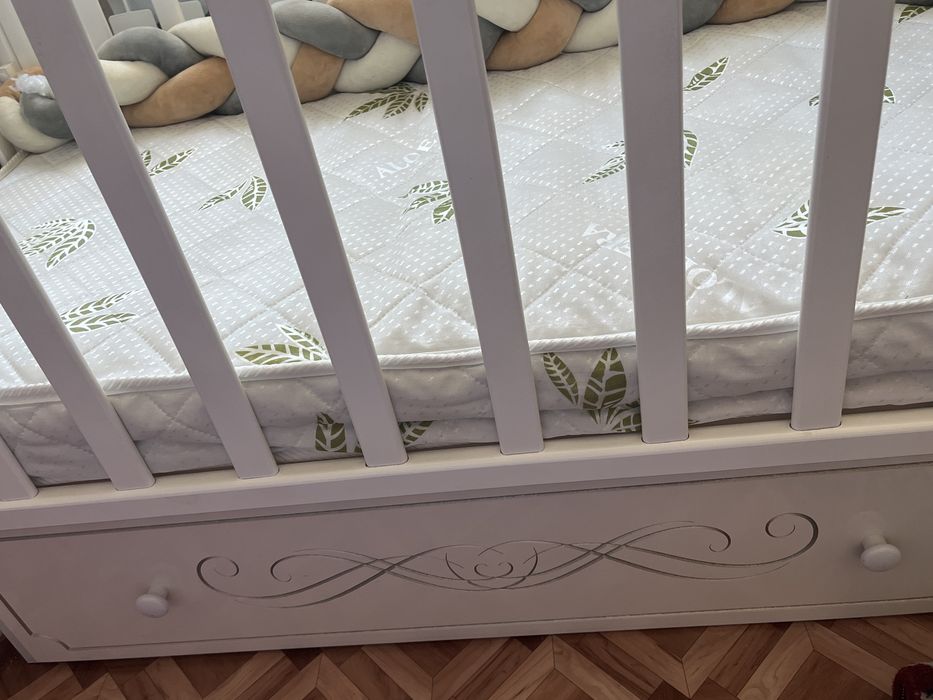 Продам Детскую манежку