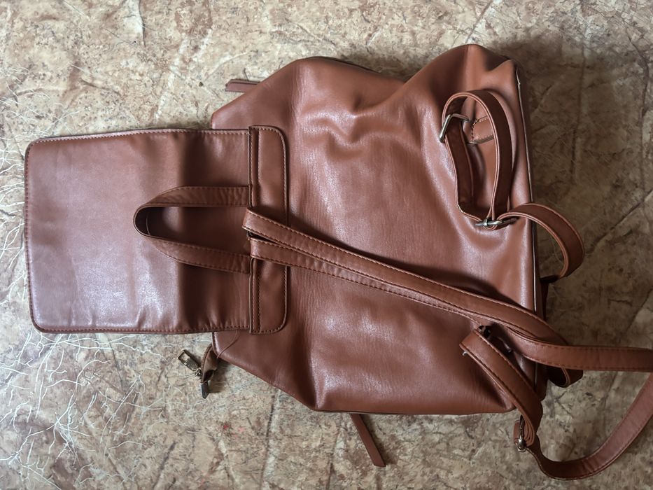 Продаю женский рюкзак