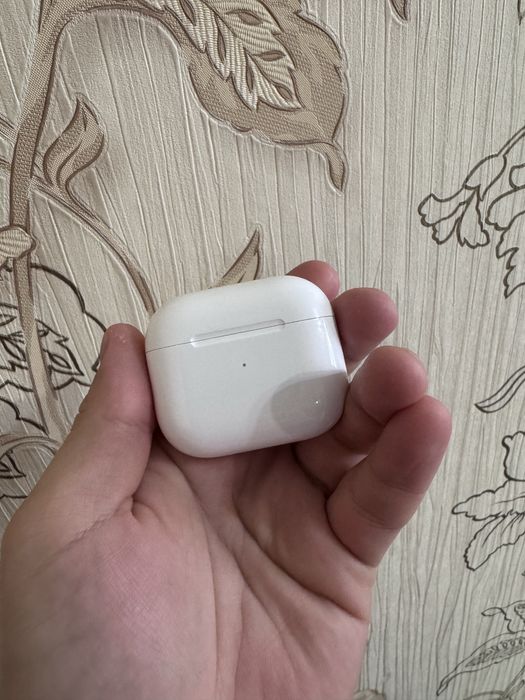 Продам Air Pods 3