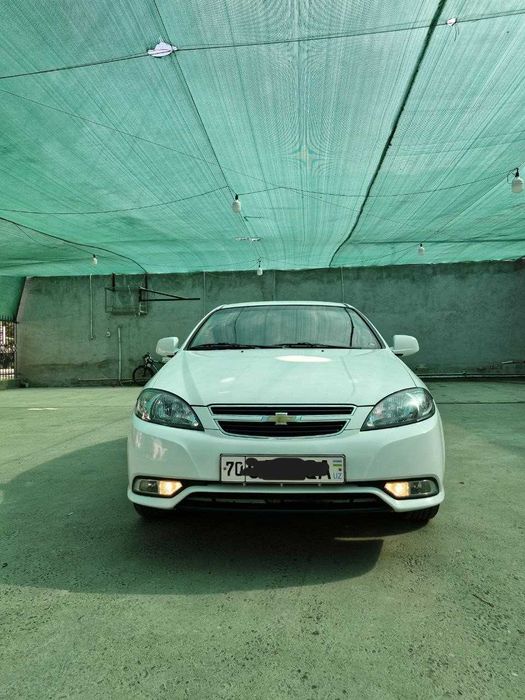 Gentra mexanika oq rang, zavodskoy metan bor