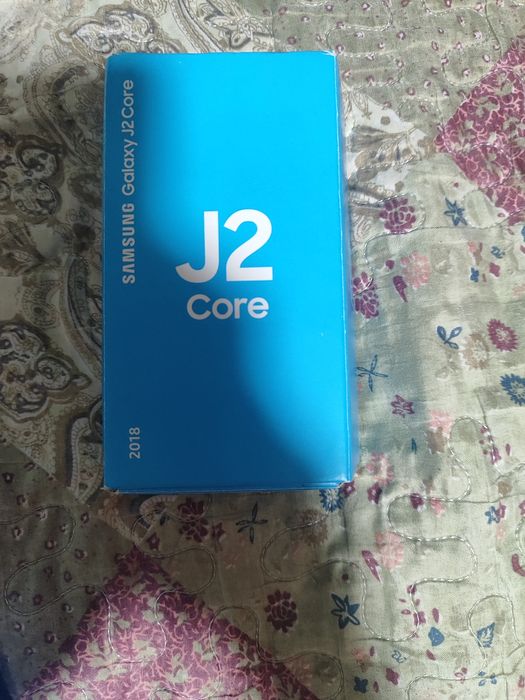 Продаю телефон Samsung