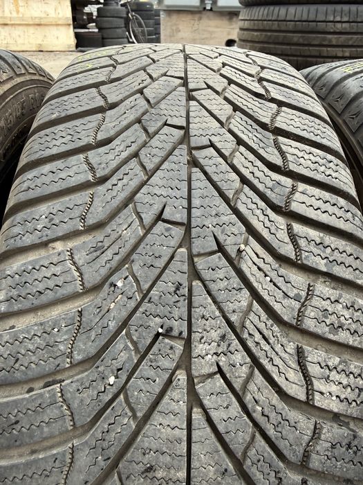 4 броя зимни Kumho 215/45 R16 Dot 2024 ном 500