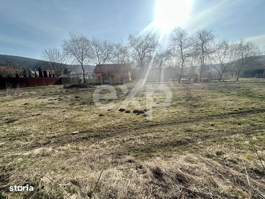 Teren intravilan de vanzare – Valcele, judetul Covasna 3000 mp-42000