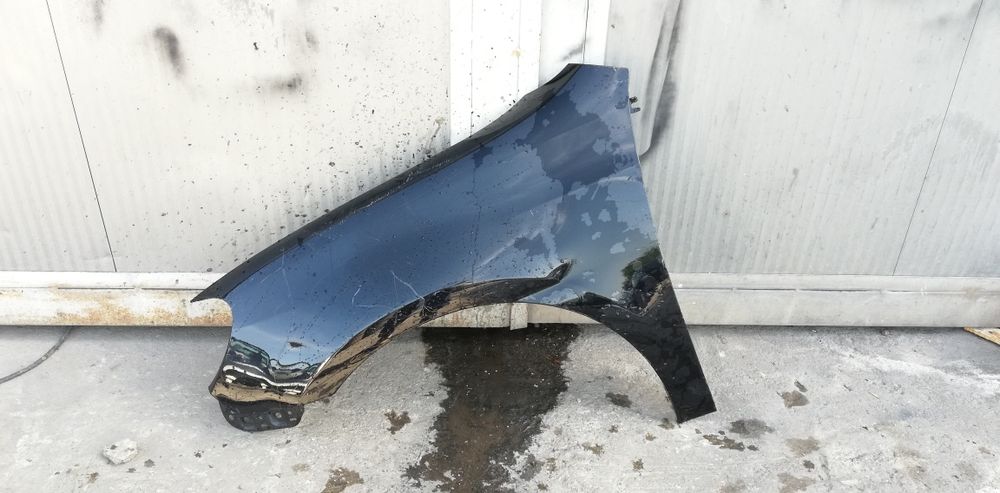 4 броя ляв и 2 брой десен калник VW Golf 6 (2009-2013)