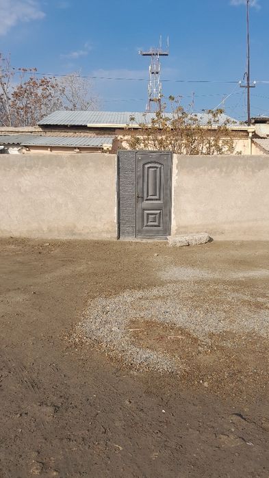 Ховли сотилади агародлари билан