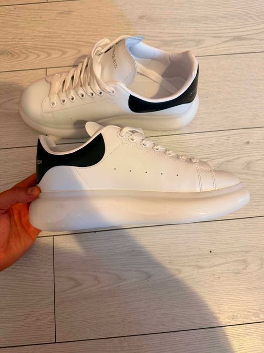 Alexander McQueen nr 43