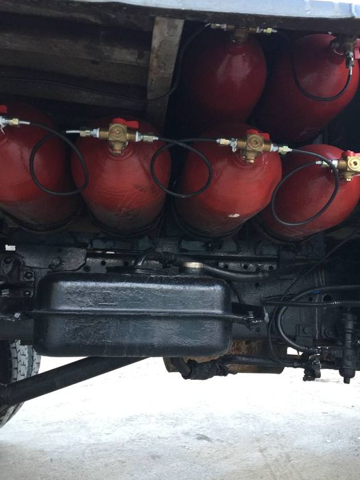 Zil 130 mator b/n shassi b/n yili1972 yuk ozi agdaruvchi GBASPG