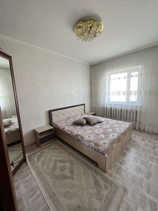 Продам 4-х ком квартиру, лен. проекта.