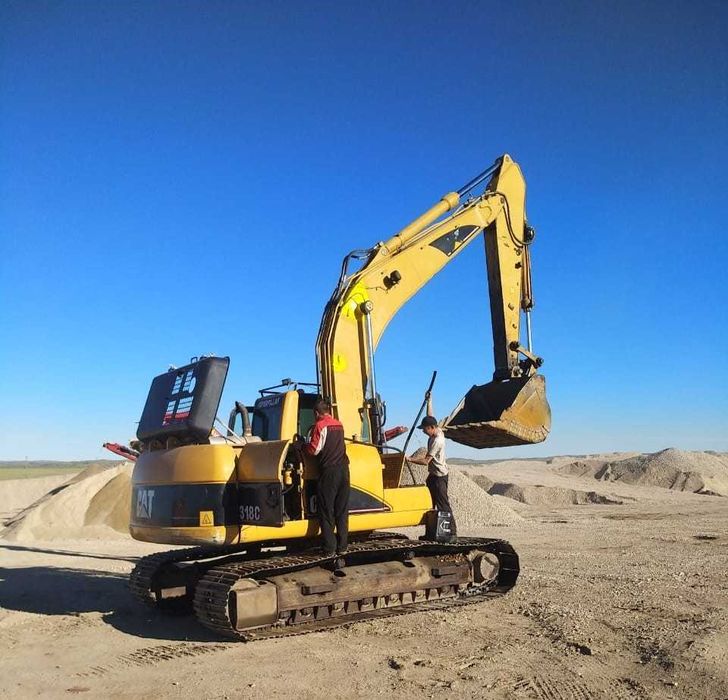 Экскаваторы Caterpillar в аренду