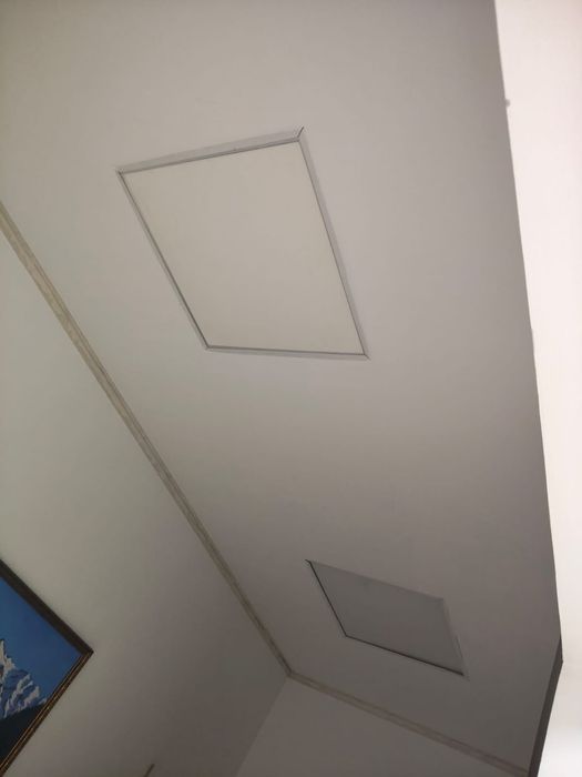 Продам светильник потолочный