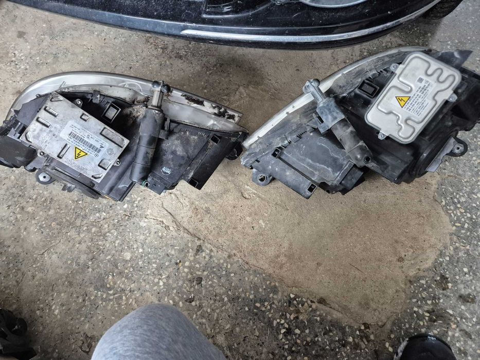 Оригинален фар ксенон за Мерцедес  w204