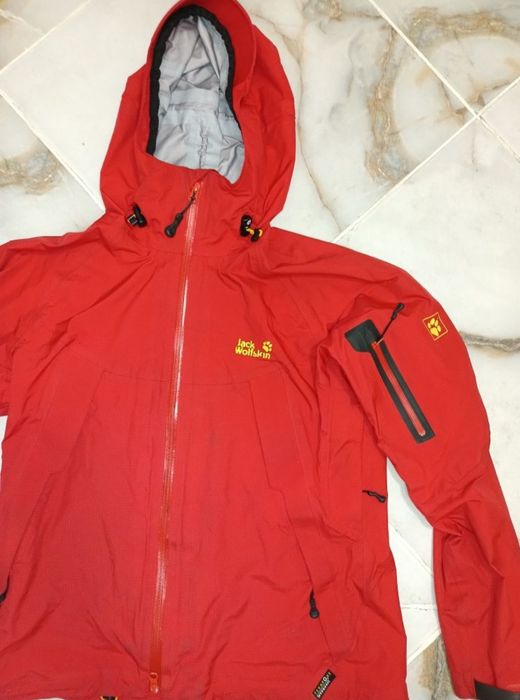 Jack Wolfskin горнище M - 25 лв