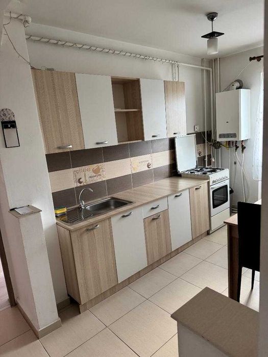 P.F. Inchiriez apartament 2 camere ,Manastur ,str.Izlazului