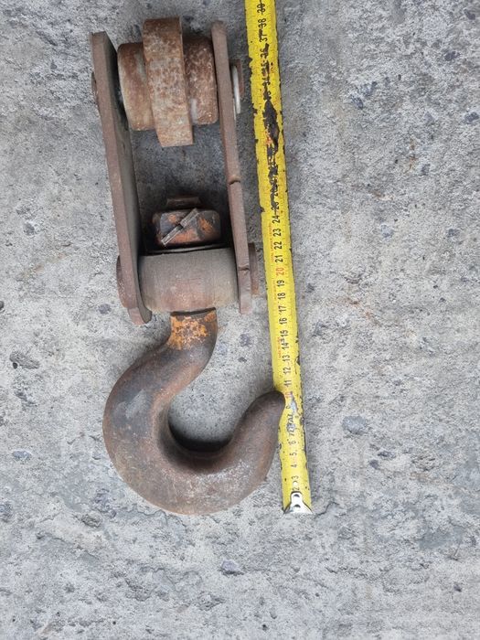 Цепочка мощная и крюк