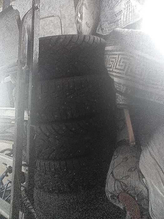 Продам резину зимнию