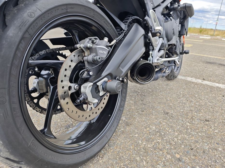 Vând Triumph trident 660 2023