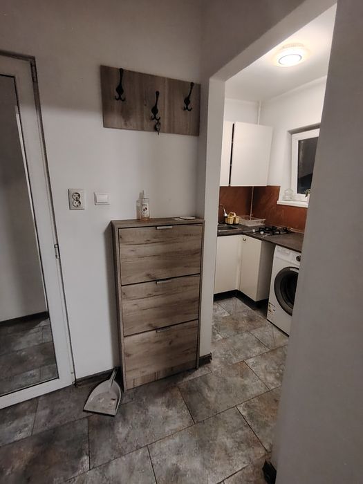 De inchiriat garsonieră