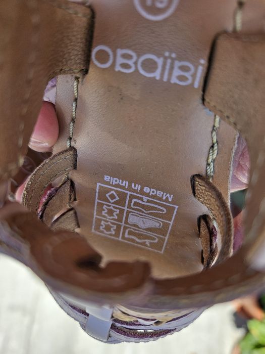 Нови детски сандали Obaibi