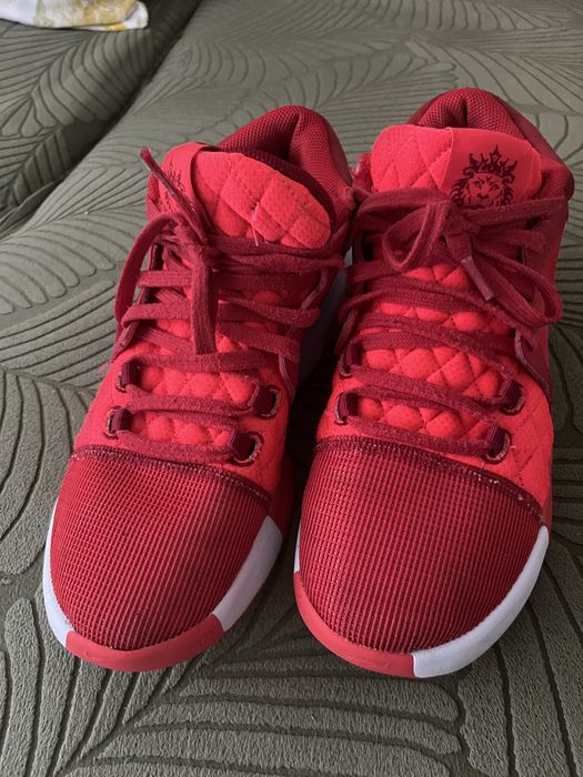 Маратонки nike LeBron