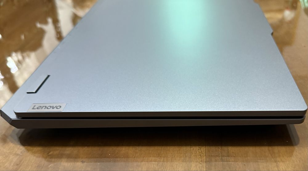 Lenovo LOQ 15 gaming laptop - rtx 5060, ryzen 7, 16gb ram, 512gb ssd