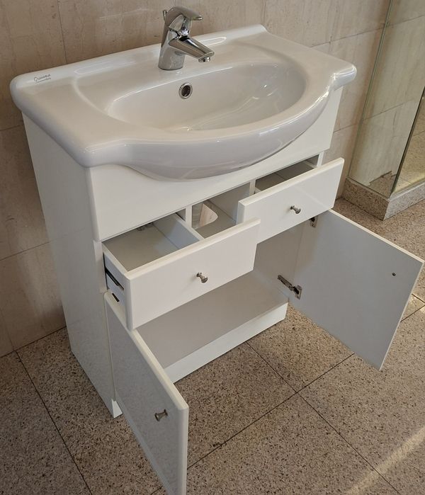 Chiuveta completă  2 bucăți măsuri diferite  ambele la 800lei