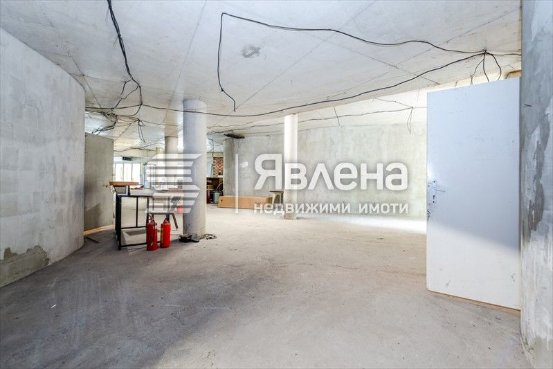 Продава се Магазин в София, Лозенец - 779 кв.м за 1798 €/кв.м - Снимка #3