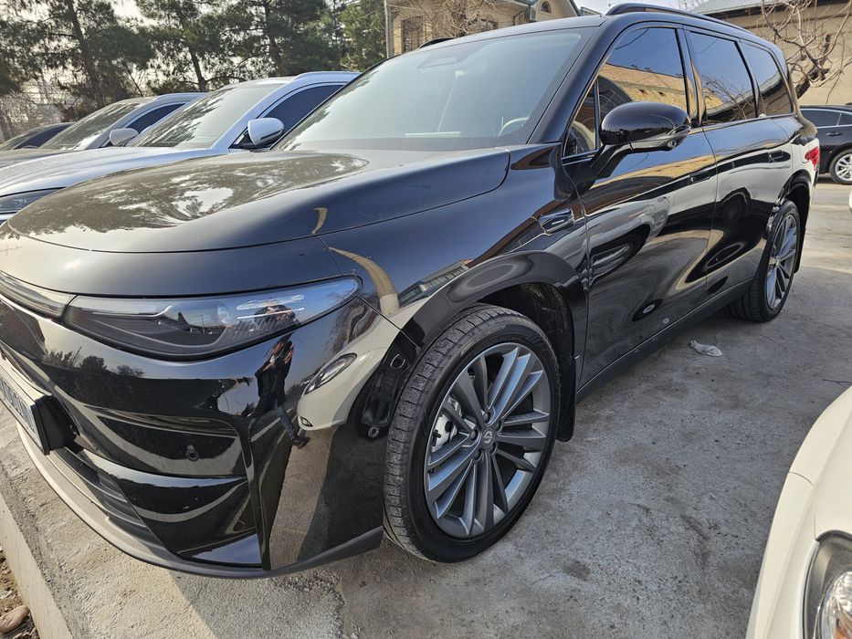 LEAPMOTOR c16..2dop opsiya. Yili 2024. Yurgani 30000. Narxi 27900