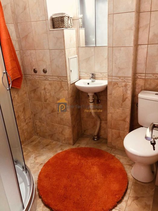 Дава се под наем Тристаен апартамент в Пловдив, Кършияка - 90 кв.м за 598.23 € - Снимка #9