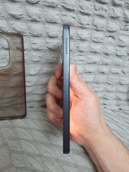 Srochna sotiladi Tecno Spark 20 8+8/128Gb Orginal Yengi madel