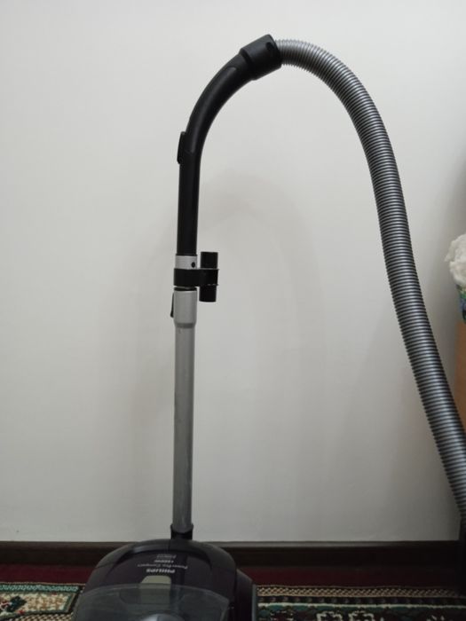 Пылесос philips 1800 w