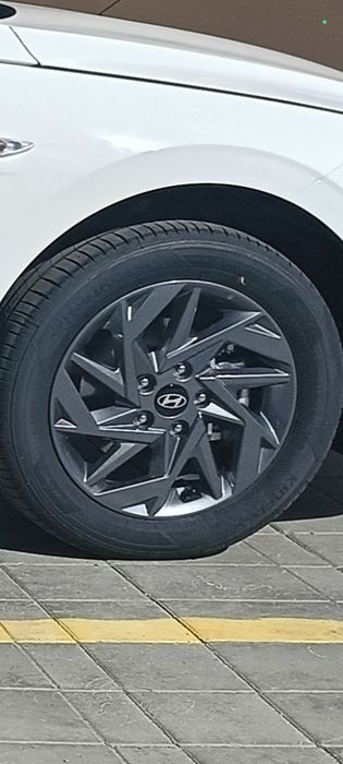 Продам Шины R16 лето