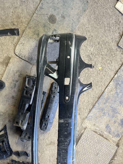 Бампер 211 мерс Е55 амг