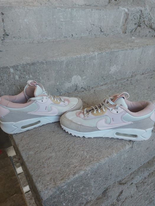 Оригинални маратонки найк nike