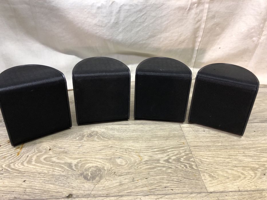 Pioneer 4 бр сателити