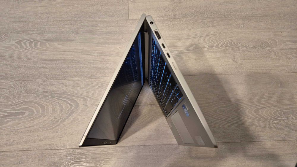 HP EliteBook 830 G8 4G LTE i5-1145G7 16GB 512GB SSD Windows 11