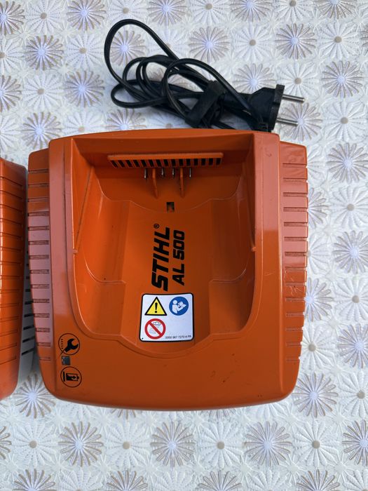 Зарядно устройство STIHL AL 501