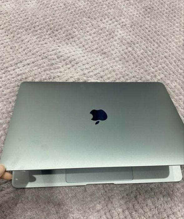 Ноутбук Apple MacBook Air 13