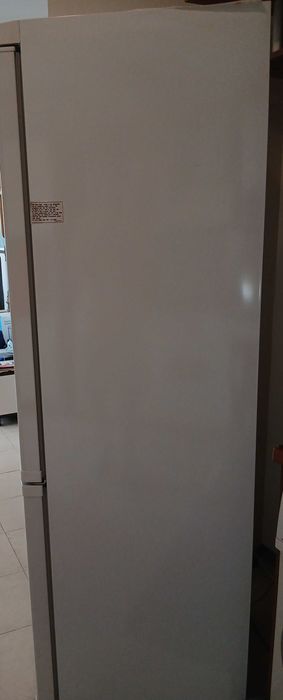 Супер Изгодно Хладилник с фризер Samsung RL-39WBSW ОБЩ ОБЕМ-345L.!!