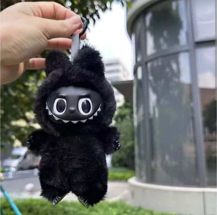 Labubu Exciting Macaron Black, Labubu Black , Черно лабубу The Monster