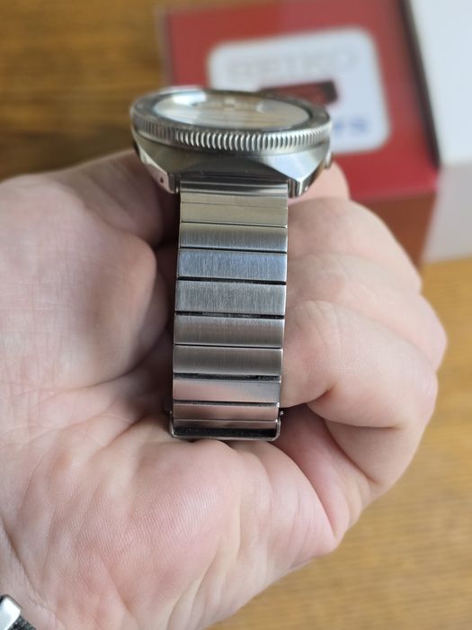 Часовник Seiko srpk17k1