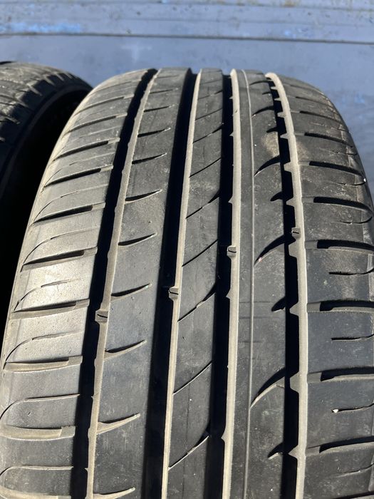 2 бр. мвтни гуми 215/50/17 Hankook 5,5 mm DOT 2811
