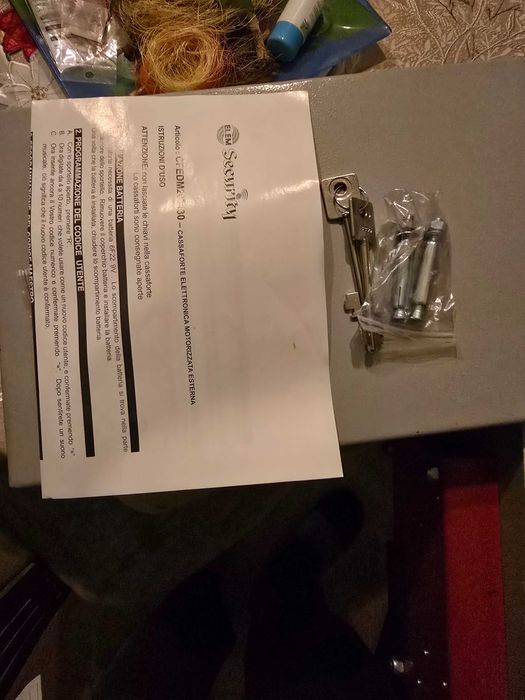 Огнеупорен сейф каса.