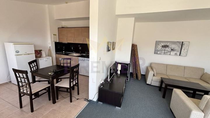 2-стаен в Бургас, област-с.Ахелой площ 96 цена 85000