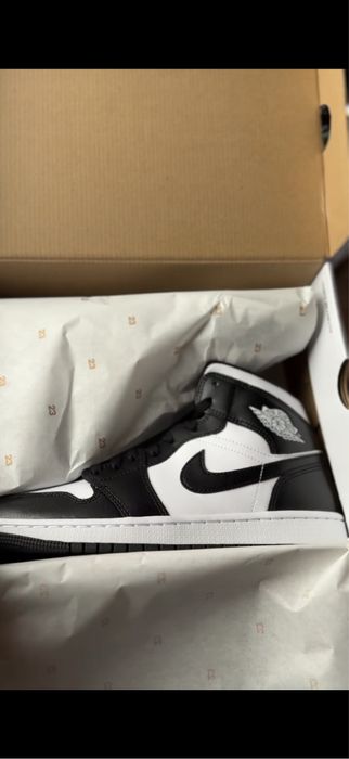 Високи  кецове Air Jordan 1