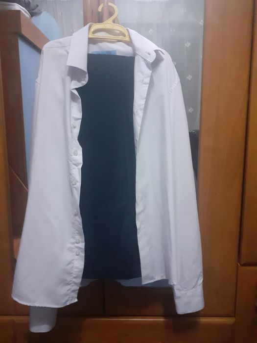 Школьная форма:брюки 146 см, рубашка 170/176   " ANGELCHER"