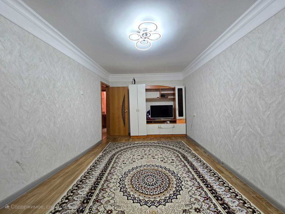 Продам 3х комн квадратн.коридор  в 6мкр